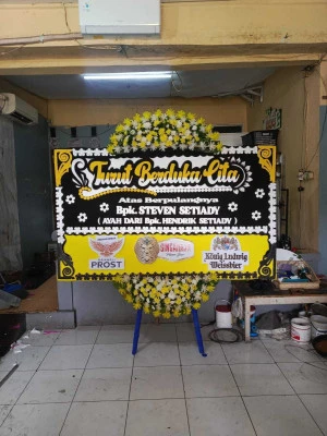 Papan Bunga di Kelapa Gading Boulevard